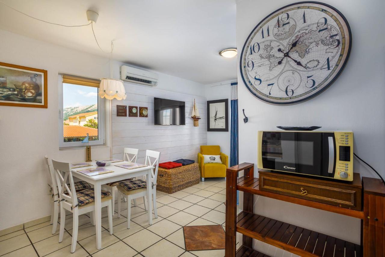 Apartments Villa Anna Baška Eksteriør billede