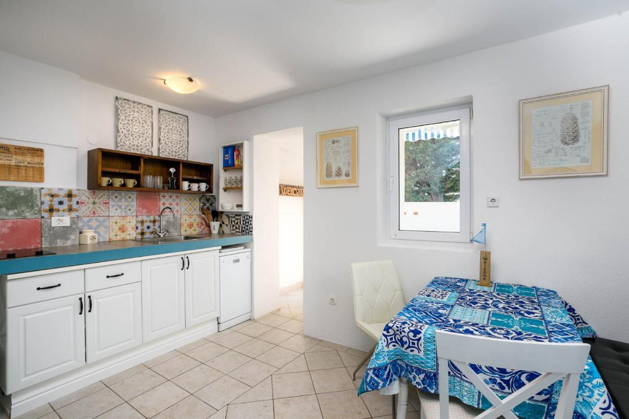 Apartments Villa Anna Baška Eksteriør billede