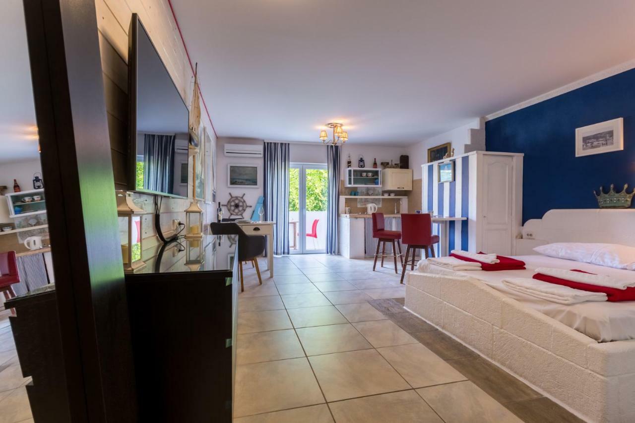 Apartments Villa Anna Baška Eksteriør billede