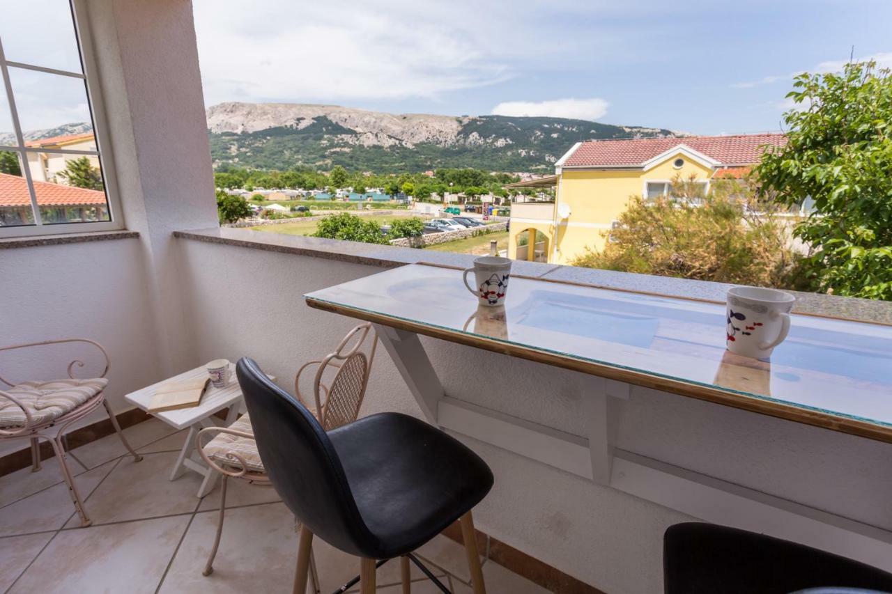 Apartments Villa Anna Baška Eksteriør billede